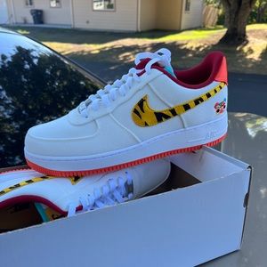 Nike airforce 1 year of the tiger